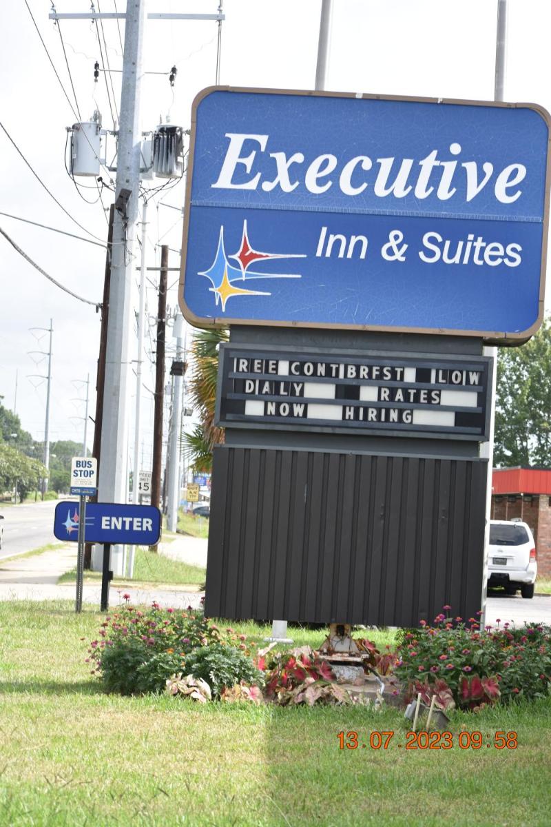 Executive Inn NEWLEY RENOVATED